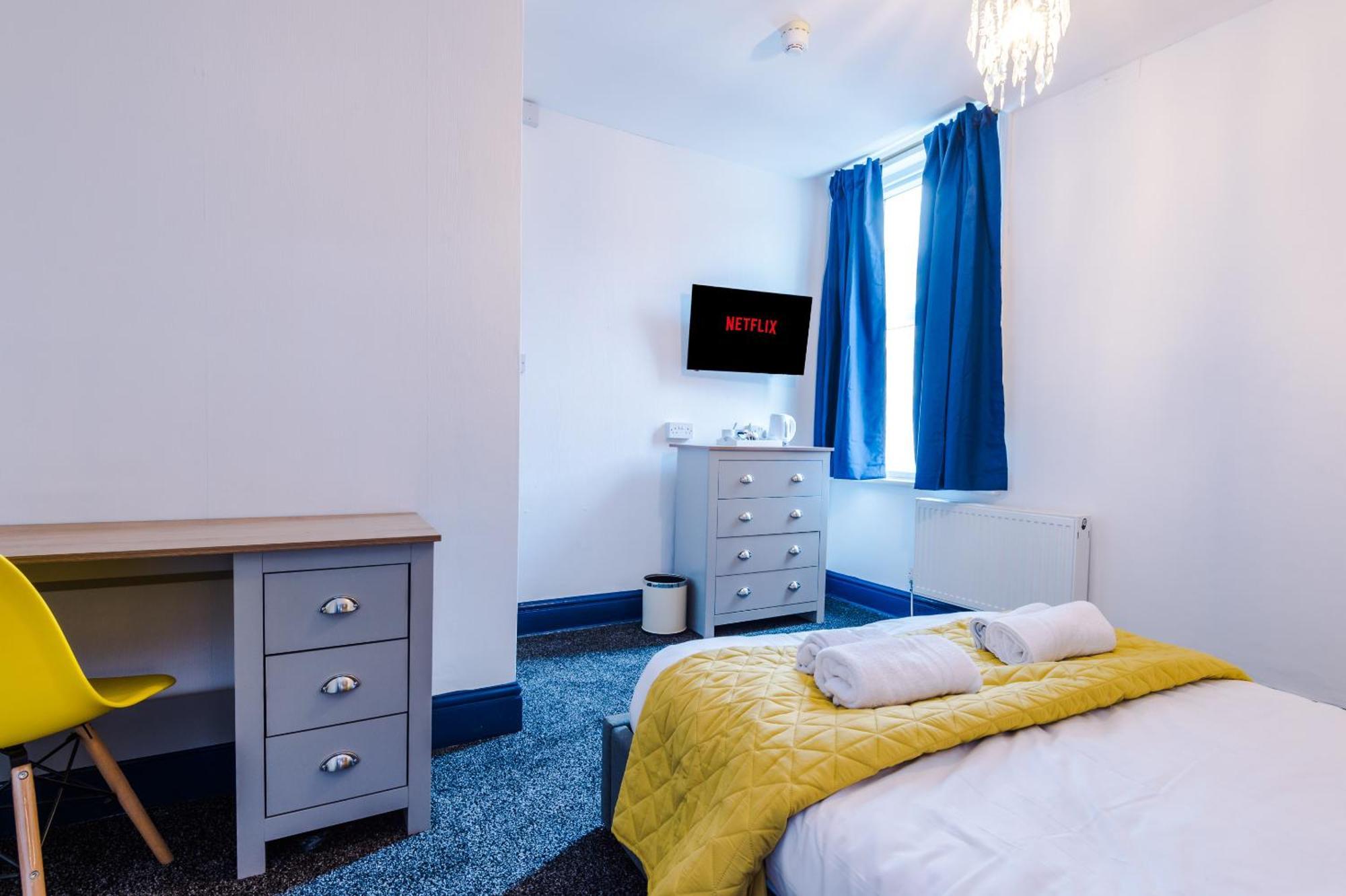 Pebbles Guest House Blackpool Extérieur photo