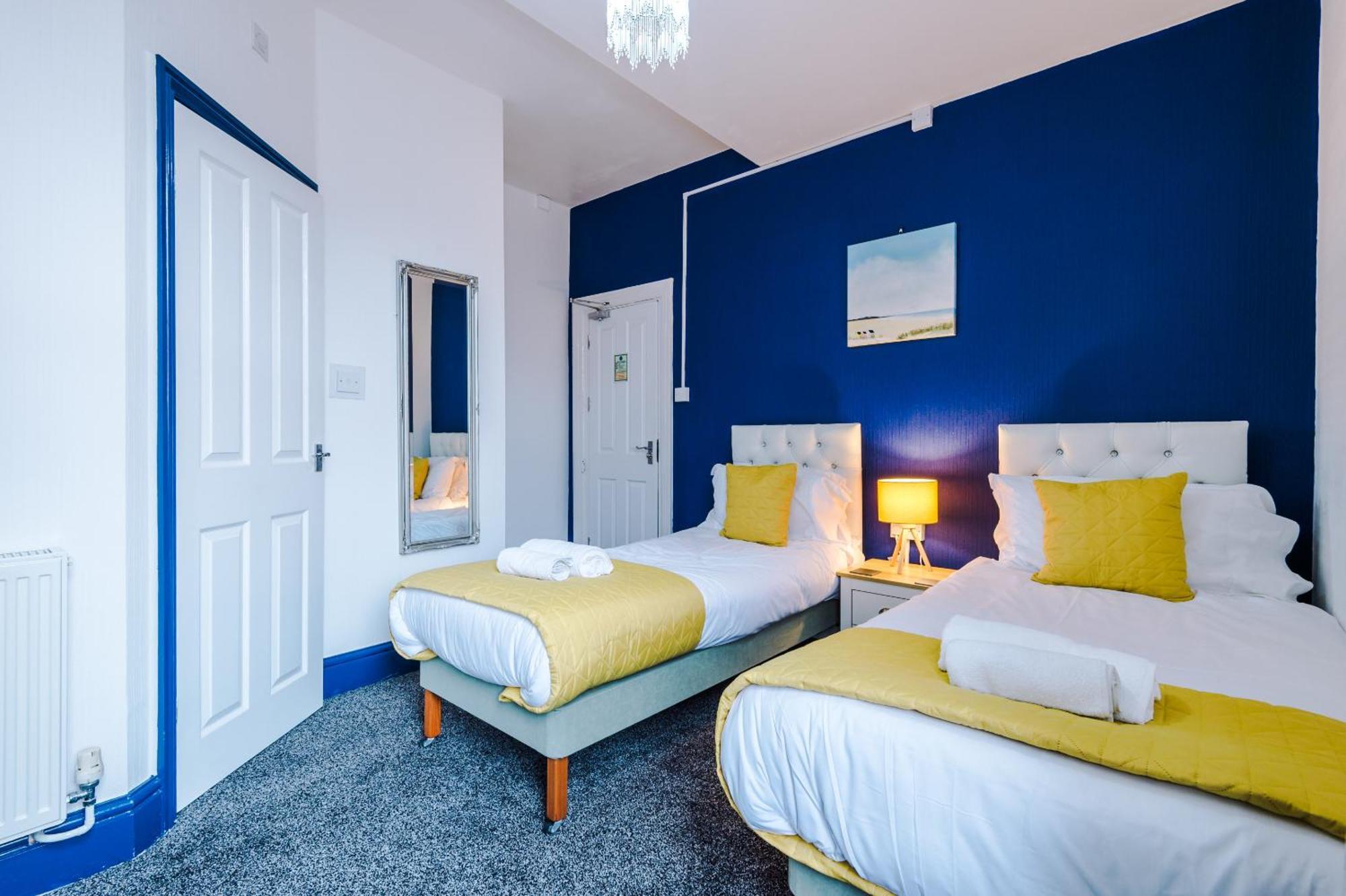 Pebbles Guest House Blackpool Extérieur photo