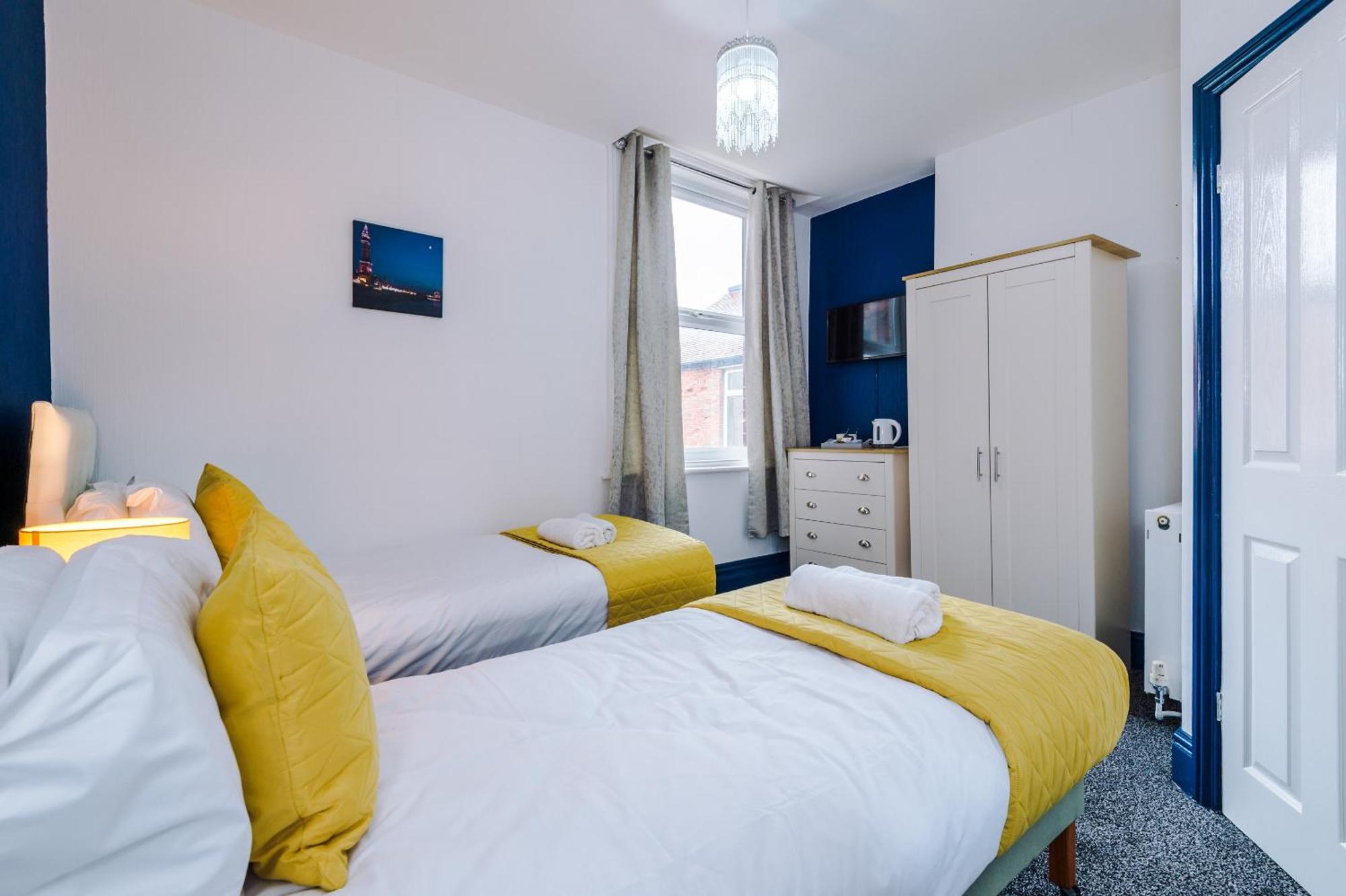 Pebbles Guest House Blackpool Extérieur photo