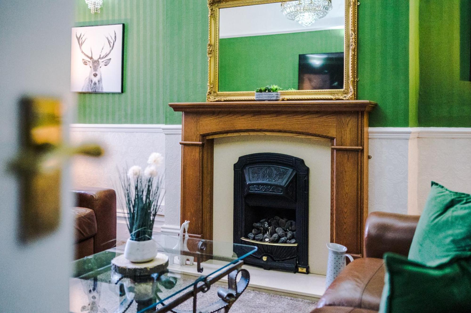 Pebbles Guest House Blackpool Extérieur photo